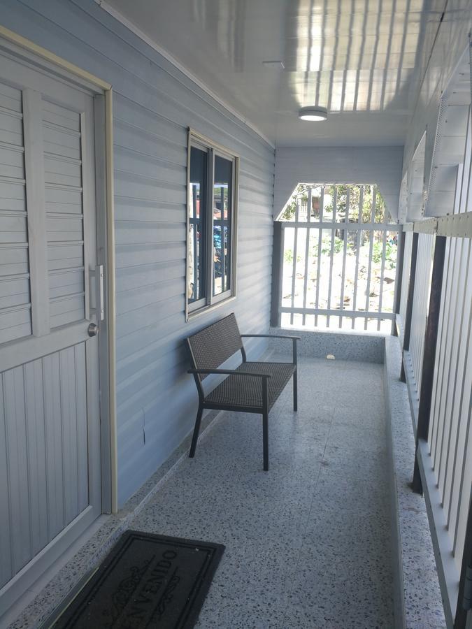 Islander'S Blue House Hotel San Andrés Buitenkant foto