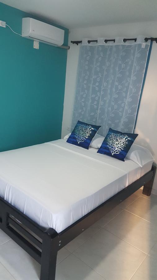 Islander'S Blue House Hotel San Andrés Buitenkant foto