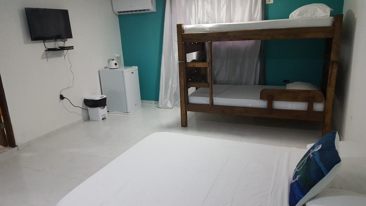 Islander'S Blue House Hotel San Andrés Buitenkant foto