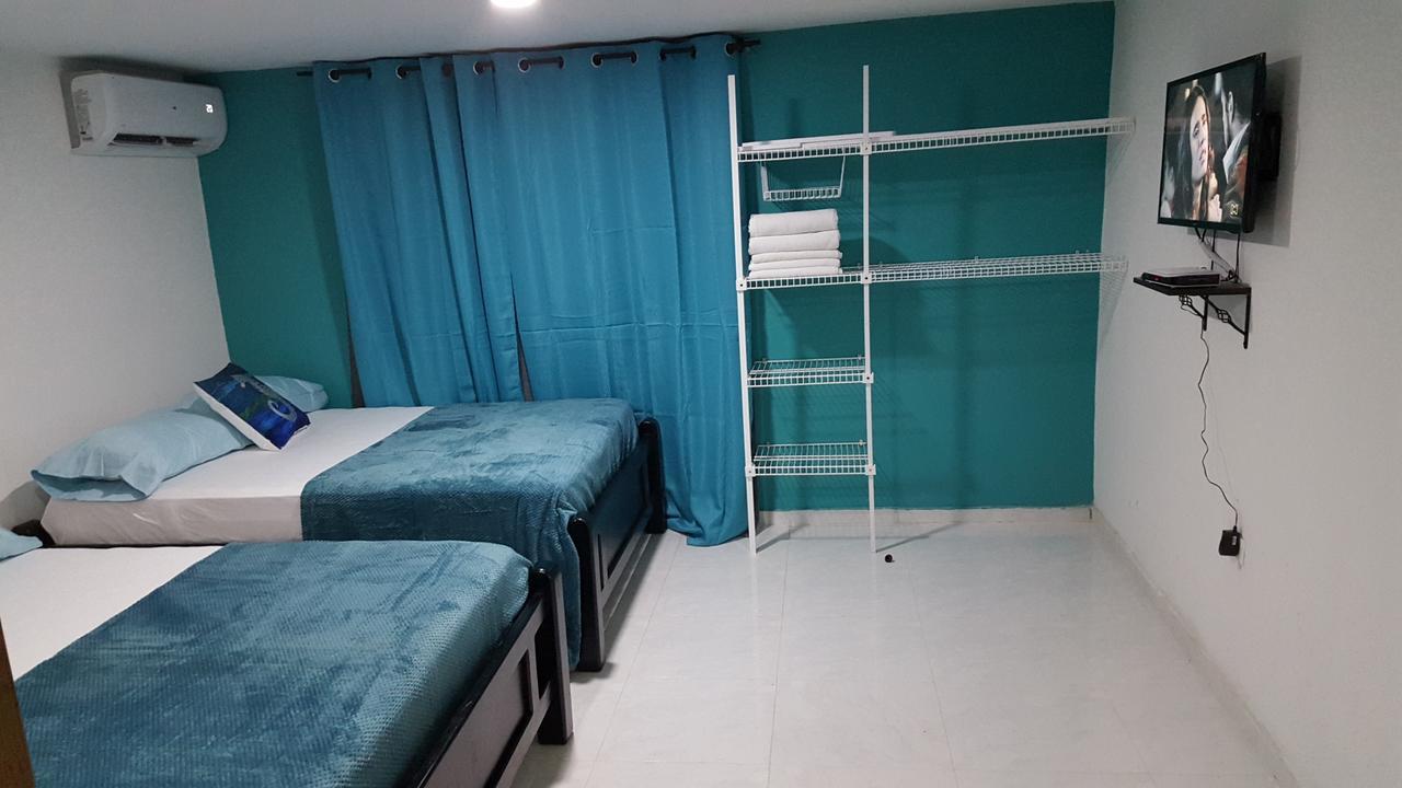 Islander'S Blue House Hotel San Andrés Buitenkant foto